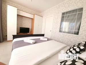 3-к квартира, посуточно, 60м2, 1/1 этаж