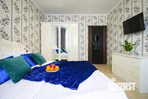 3-к квартира, посуточно, 120м2, 1/1 этаж