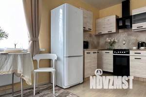 1-к квартира, посуточно, 34м2, 1/8 этаж