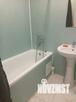 Студия квартира, посуточно, 28м2, 2/8 этаж