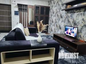 Студия квартира, посуточно, 35м2, 1/4 этаж