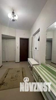 3-к квартира, посуточно, 54м2, 1/1 этаж