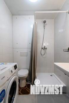 Студия квартира, посуточно, 25м2, 2/9 этаж