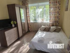 1-к квартира, посуточно, 33м2, 3/4 этаж