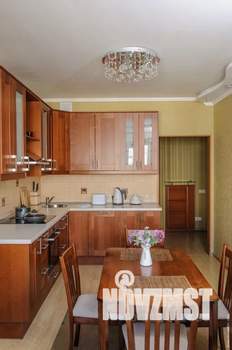 2-к квартира, посуточно, 75м2, 19/22 этаж