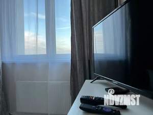 2-к квартира, посуточно, 55м2, 20/32 этаж