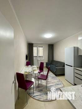 1-к квартира, посуточно, 38м2, 12/22 этаж