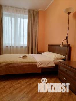 2-к квартира, посуточно, 65м2, 24/24 этаж