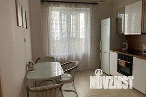 1-к квартира, посуточно, 43м2, 23/24 этаж