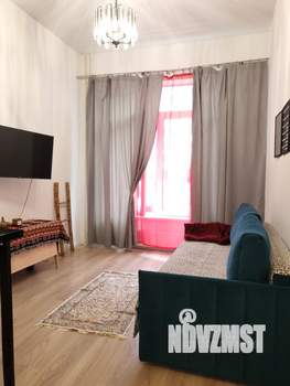 1-к квартира, посуточно, 40м2, 1/9 этаж