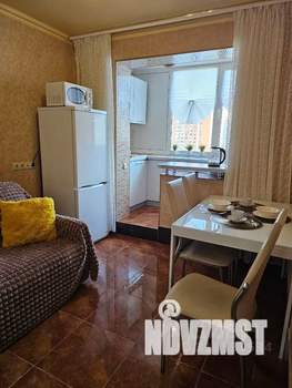 1-к квартира, посуточно, 42м2, 9/14 этаж