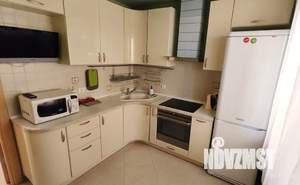 1-к квартира, посуточно, 35м2, 14/14 этаж