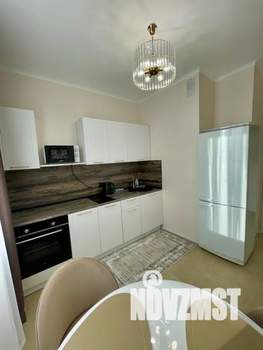 1-к квартира, посуточно, 36м2, 3/18 этаж