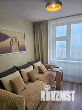 2-к квартира, посуточно, 40м2, 40/43 этаж