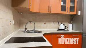 1-к квартира, посуточно, 53м2, 1/1 этаж