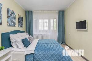 1-к квартира, посуточно, 45м2, 3/9 этаж