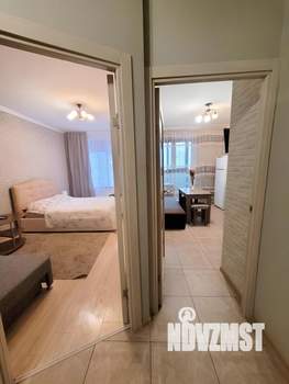 1-к квартира, посуточно, 42м2, 18/25 этаж