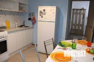 1-к квартира, посуточно, 44м2, 1/1 этаж