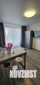 Студия квартира, посуточно, 25м2, 19/25 этаж