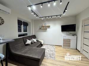 Студия квартира, на длительный срок, 28м2, 23/25 этаж