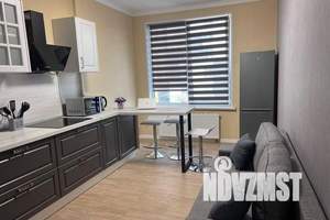 2-к квартира, посуточно, 42м2, 4/35 этаж