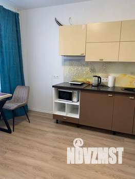 Студия квартира, посуточно, 33м2, 12/17 этаж