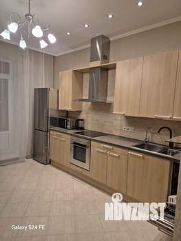 3-к квартира, на длительный срок, 105м2, 5/5 этаж