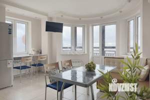 3-к квартира, на длительный срок, 71м2, 24/25 этаж