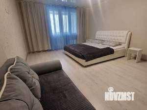 2-к квартира, посуточно, 105м2, 23/25 этаж