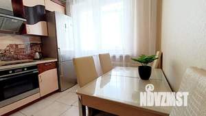 1-к квартира, посуточно, 43м2, 3/22 этаж