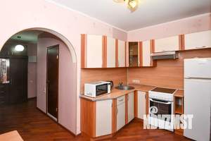 1-к квартира, посуточно, 37м2, 1/17 этаж