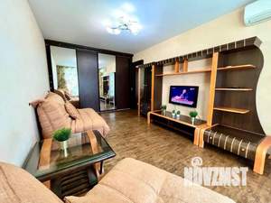 2-к квартира, посуточно, 45м2, 1/1 этаж