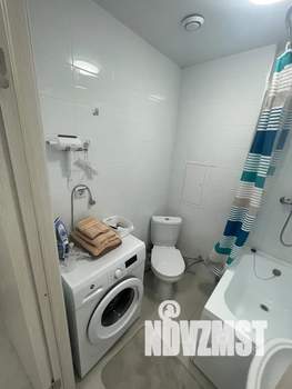 Студия квартира, посуточно, 22м2, 18/33 этаж