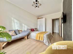 1-к квартира, посуточно, 37м2, 20/25 этаж