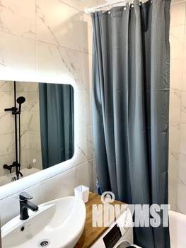 1-к квартира, посуточно, 35м2, 1/8 этаж