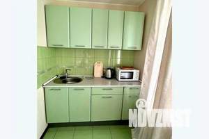 1-к квартира, посуточно, 37м2, 11/16 этаж