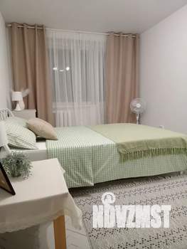 1-к квартира, посуточно, 33м2, 8/9 этаж