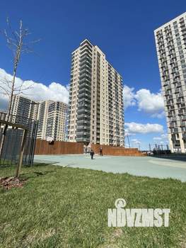 1-к квартира, посуточно, 38м2, 12/22 этаж