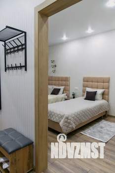 1-к квартира, посуточно, 33м2, 3/3 этаж