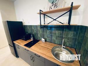 1-к квартира, посуточно, 42м2, 3/6 этаж