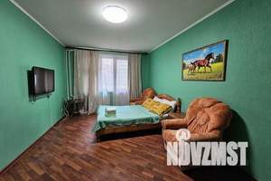 1-к квартира, посуточно, 44м2, 1/17 этаж