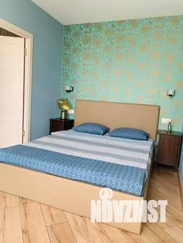 1-к квартира, посуточно, 38м2, 22/44 этаж