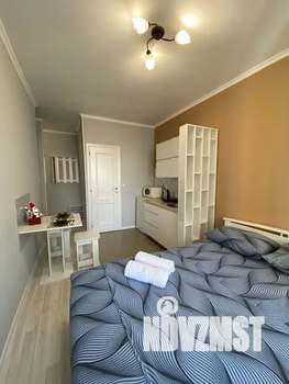 Студия квартира, посуточно, 19м2, 12/44 этаж