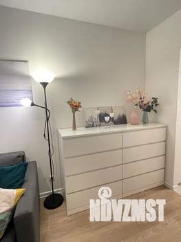 Студия квартира, посуточно, 20м2, 18/33 этаж