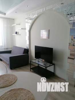 2-к квартира, посуточно, 55м2, 16/17 этаж