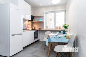 2-к квартира, посуточно, 60м2, 14/25 этаж