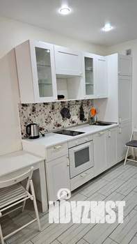 1-к квартира, посуточно, 25м2, 23/30 этаж