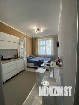 Студия квартира, посуточно, 19м2, 12/44 этаж