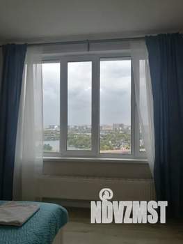 Студия квартира, посуточно, 30м2, 19/33 этаж