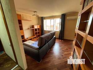 Студия квартира, на длительный срок, 50м2, 16/17 этаж